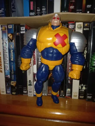 Marvel Legends Strong Guy BAF Figura