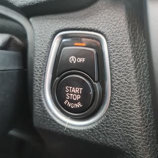 BMW Serie 3 Berlina 318d MANUAL