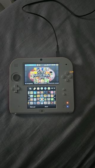 Nintendo 2DS Blanca y Roja