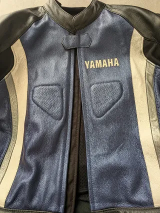 Mono Dainese Yamaha Azul