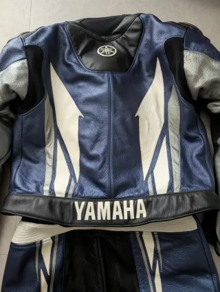 Mono Dainese Yamaha Azul