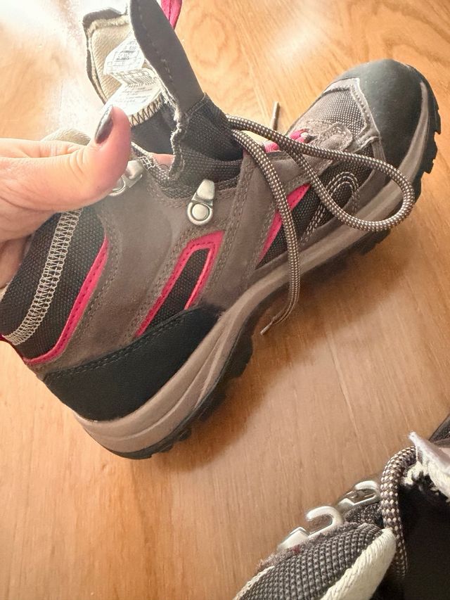 Botas trekking Quechua Talla 38