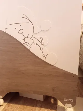 Cuna bebé con comoda cambiador