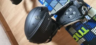 Tabla Snowboard + Botas + Casco + Fijaciones