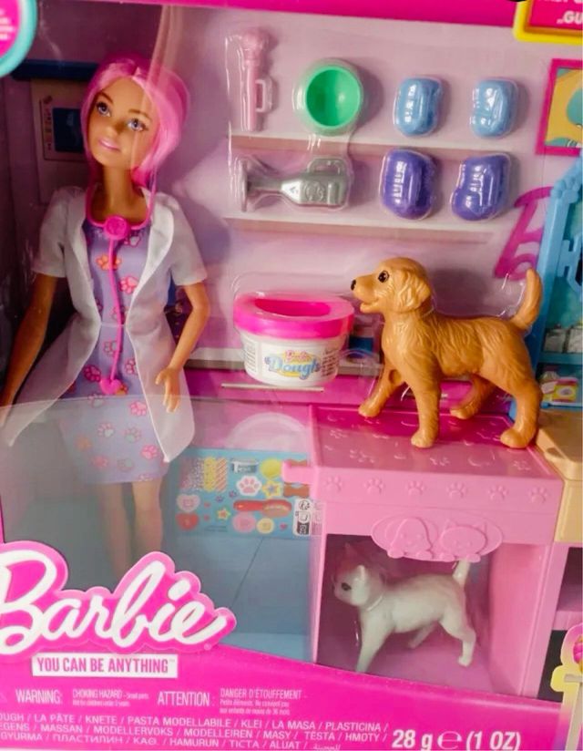Barbie Veterinaria + Clínica veterinaria + Animale