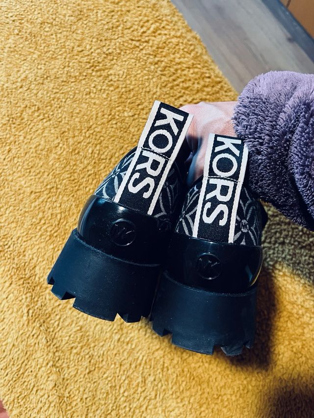 Sapatillas Michael Kors Beige/Negro