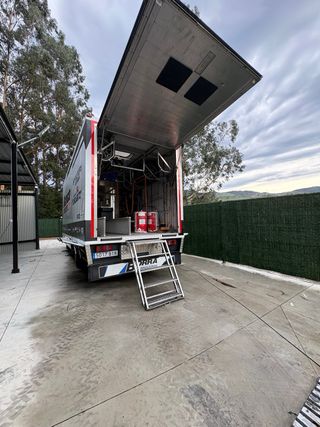 camión asistencia/vivienda