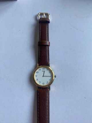 Reloj Seiko Quartz Dorado y Marrón