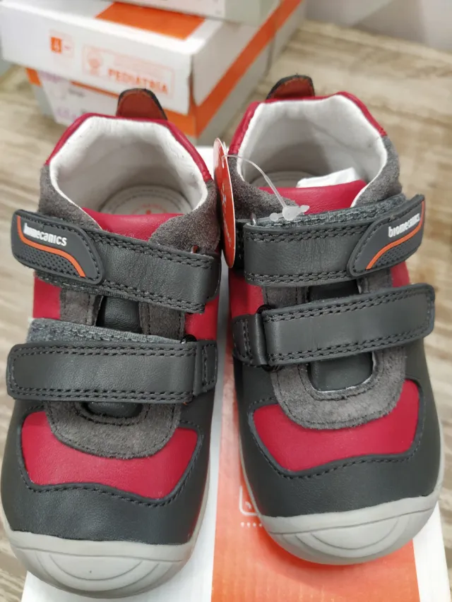 Zapatillas Biomecanics Talla 24