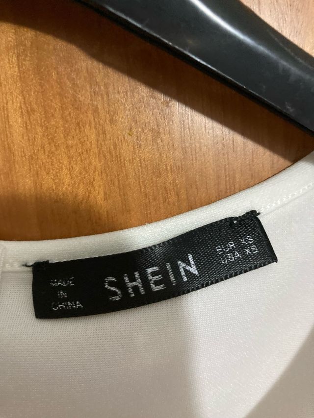 Vestito bianco SHEIN con bordi neri