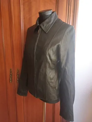 Cazadora cuero genuino El Corte Inglés mujer