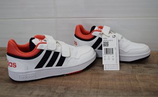 ZAPATILLAS UNISEX ADIDAS HOOPS 3.0 - TALLA 34