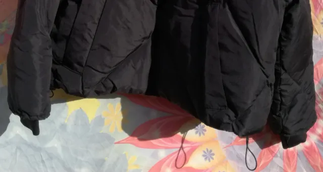 PLUMÍFERO IMPERMEABLE CHUBASQUERO NEGRO