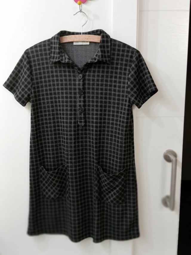 Vestido Zara con bolsillos. T. 13/14