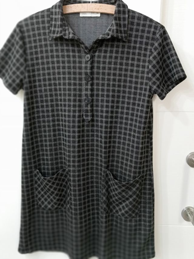 Vestido Zara con bolsillos. T. 13/14