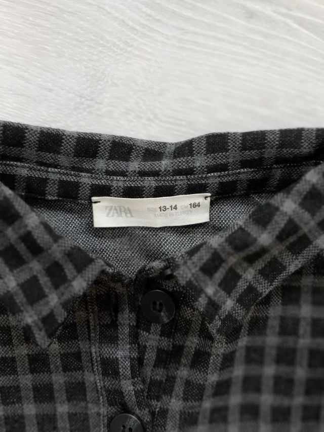 Vestido Zara con bolsillos. T. 13/14