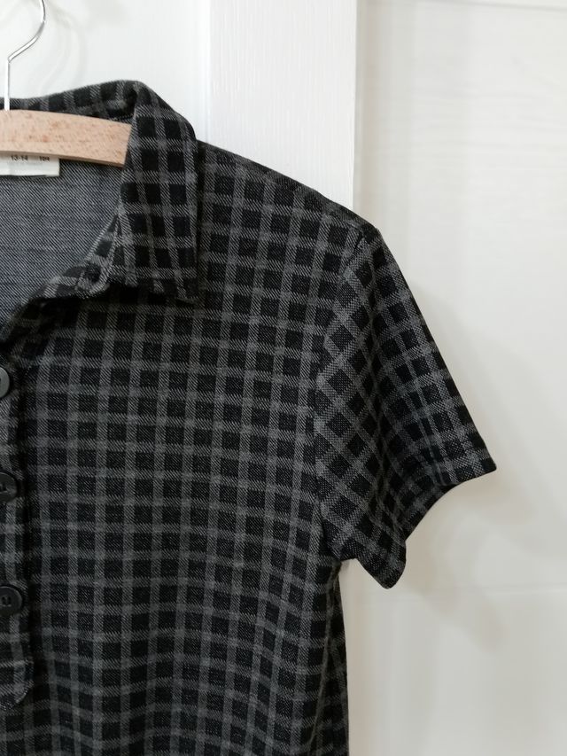 Vestido Zara con bolsillos. T. 13/14