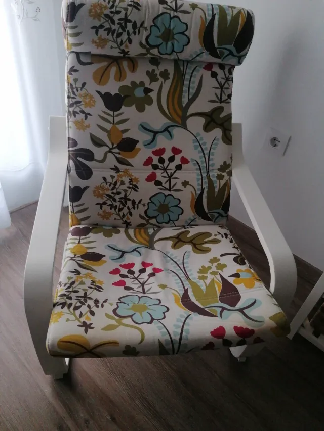 Sillón balancín estampado