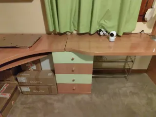 Cama nido, cajonera, cabecero,  encimera, estantes