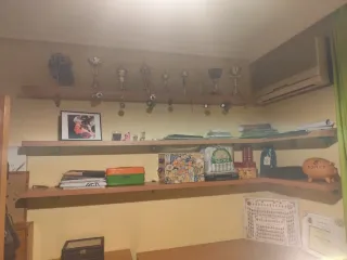 Cama nido, cajonera, cabecero,  encimera, estantes