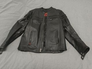 Cazadora cuero motero