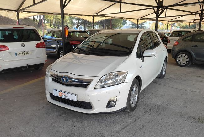 Toyota Auris 2011