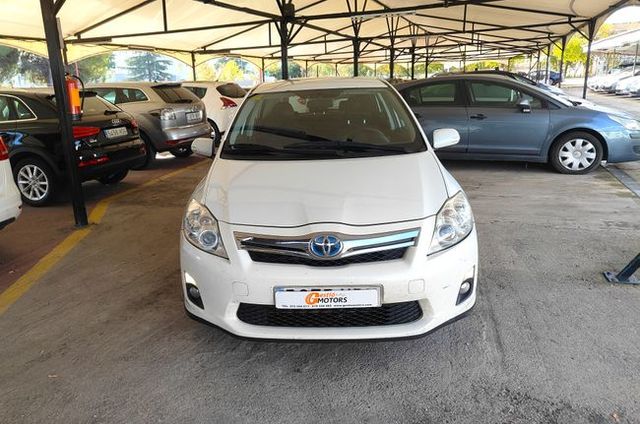 Toyota Auris 1.8 ACTIVE HSD  HIBRID  AUT.