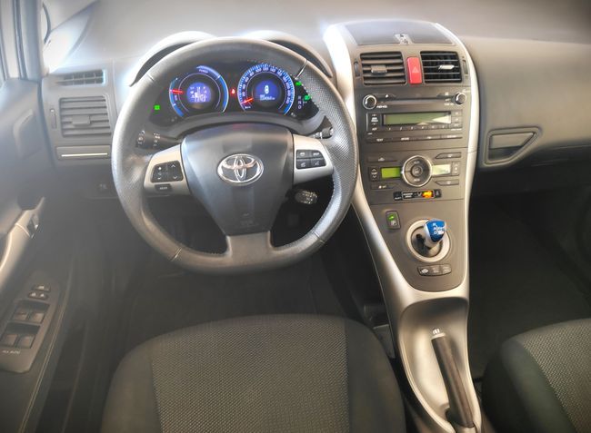 Toyota Auris 2011, foto 10