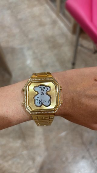 Reloj Tous Dorado con Cristales