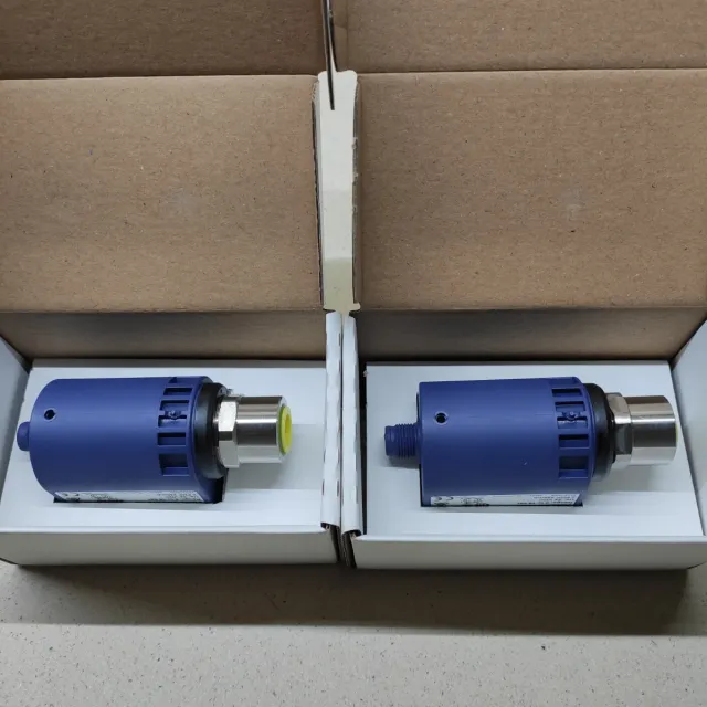 2 Sensores de Presión Telemecanique Digital