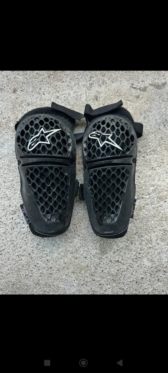 Rodilleras Alpinestars Bionic plus Negras