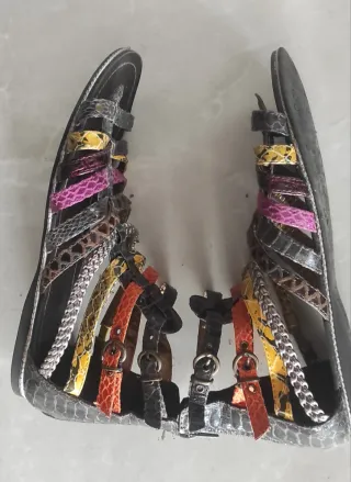 Sandalias romanas multicolor talla 40
