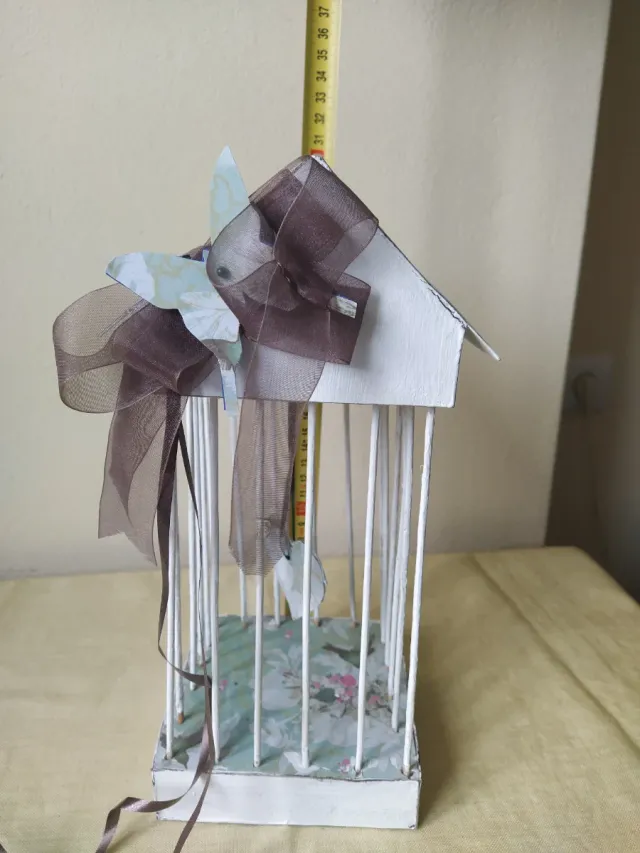 Adorno jaula decorativa mariposa