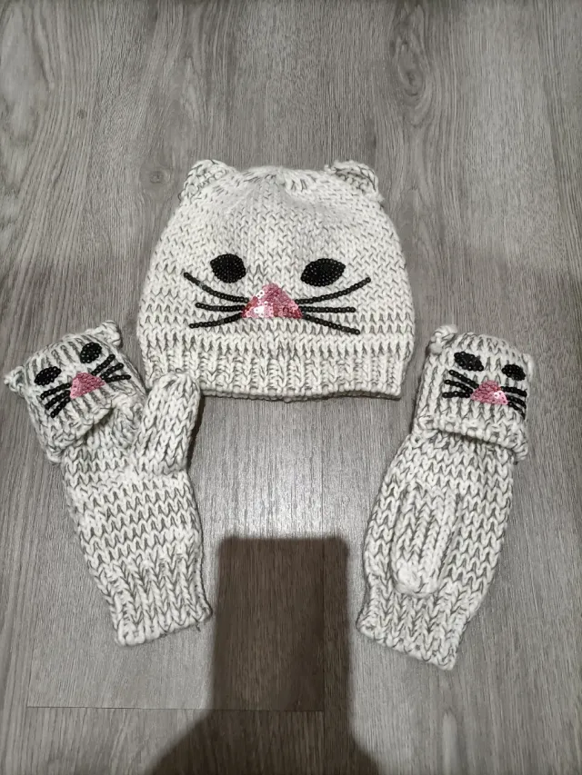 Conjunto Gorro y Guantes Gatito Gris y Rosa