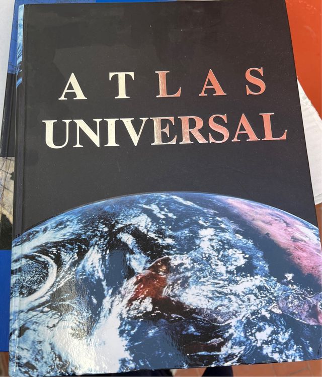 Diccionario enciclopédico+atlas España y Universal