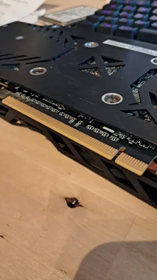 Tarjeta Gráfica Gigabyte R9 390x G1