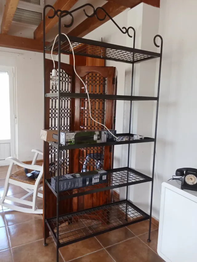 Estantería de forja