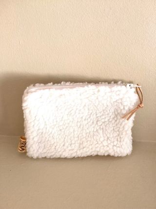 Carterita monedero borreguito beige