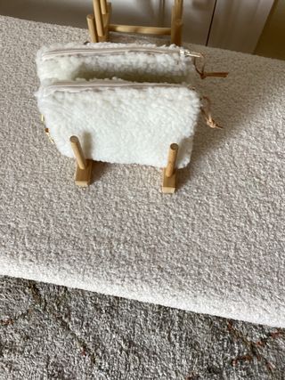 Carterita monedero borreguito beige