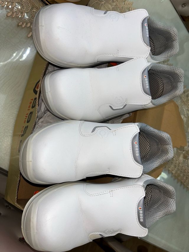 Zapatos Base Blancos