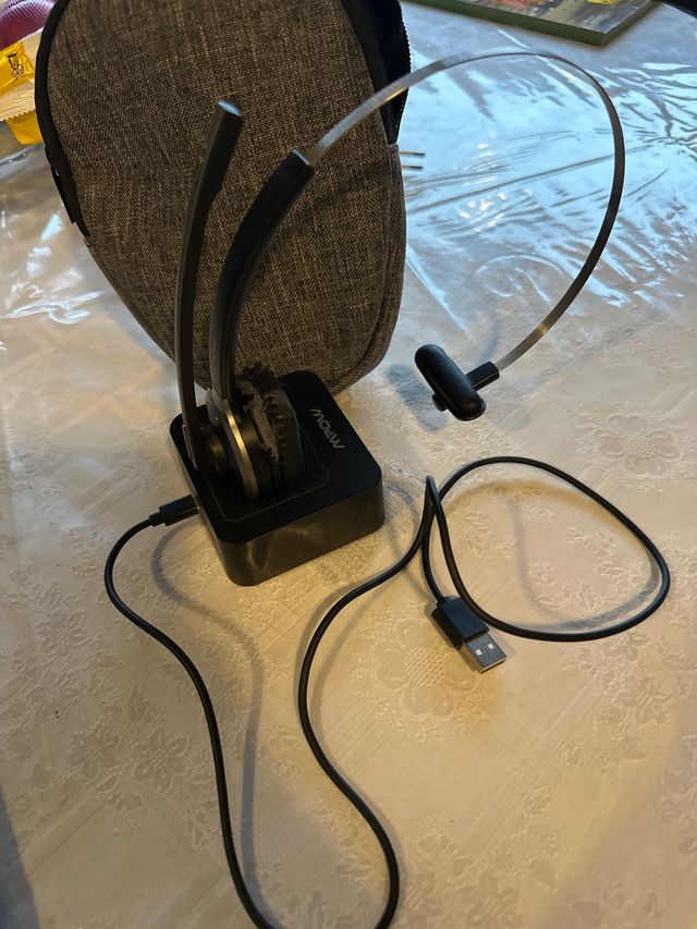 MPOW Cascos Inalámbricos con Base de Carga