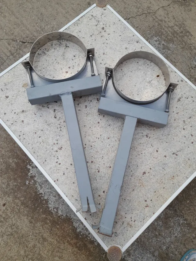 2 Soportes para chimenea 180