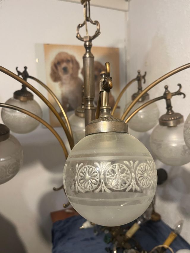 Lámpara de techo de cristal y metal. Vintage