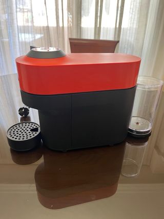 Cafetera Nespresso Krups Roja