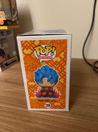 Funko Pop Goku SSGSS 1256 Glow Dark