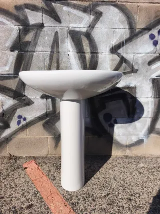 Lavabo Roca con pedestal