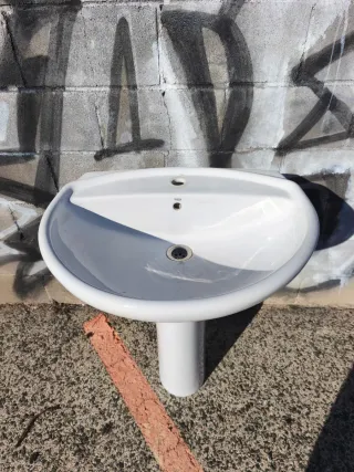 Lavabo Roca con pedestal