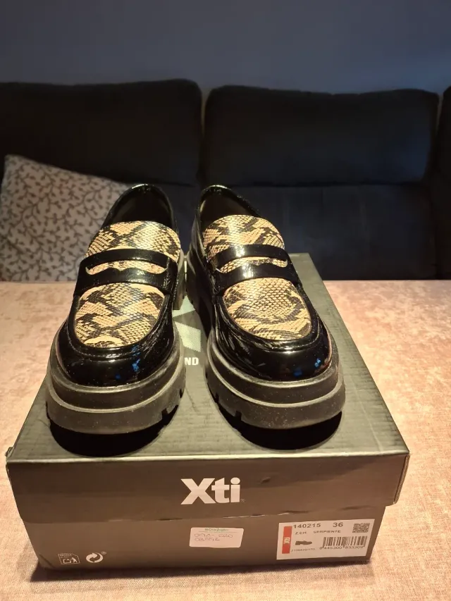 Mocasines Xti Serpiente Talla 36