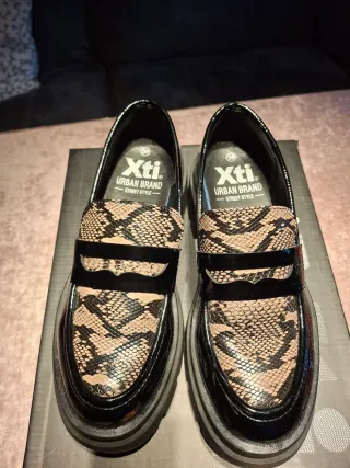 Mocasines Xti Serpiente Talla 36