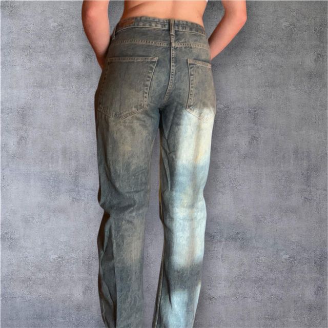 Pantalón vaquero rotos